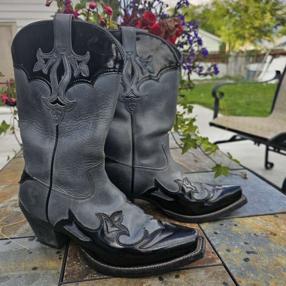 Ariat Adelaide leather boots